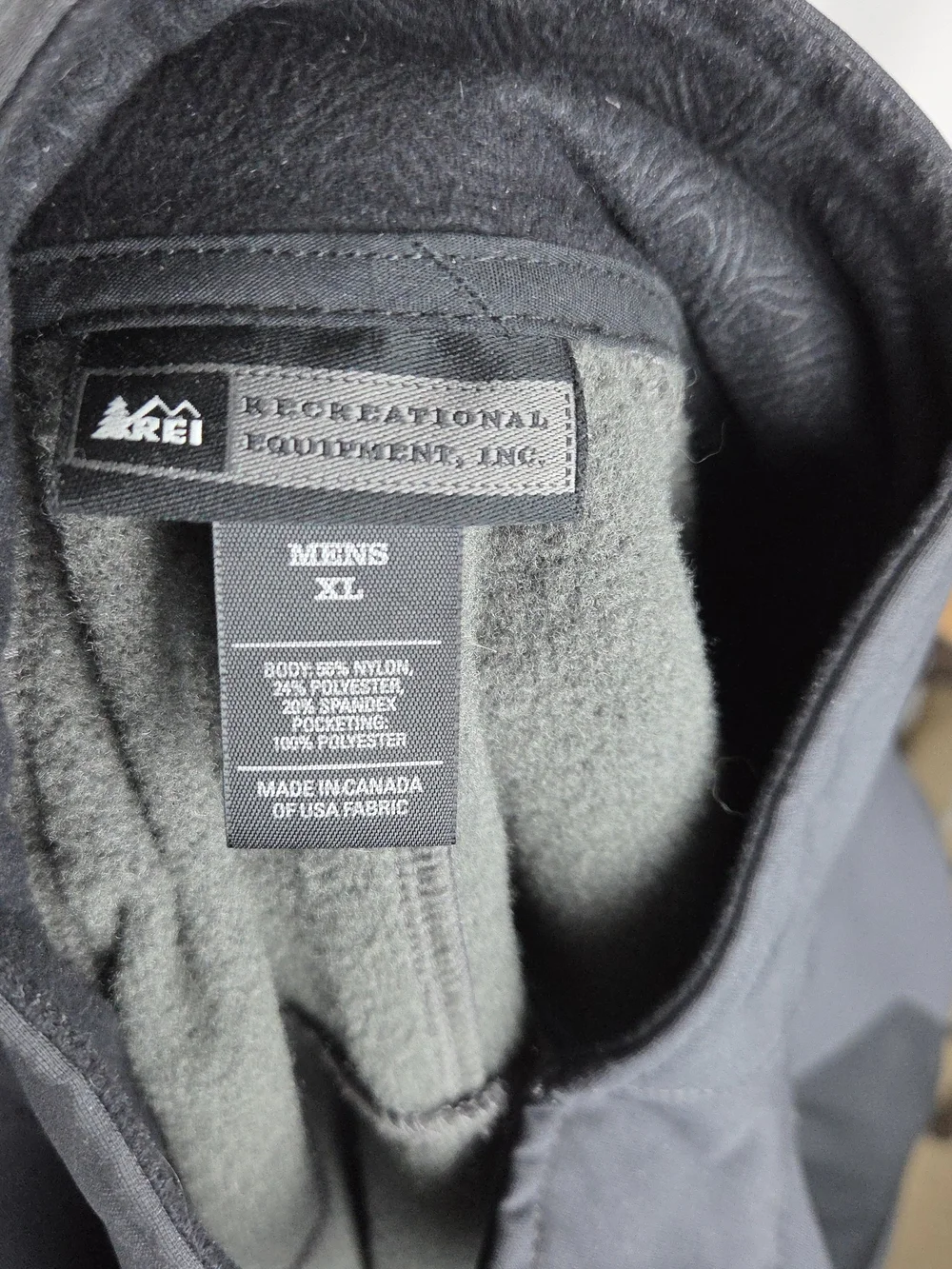 REI Men's XL ... Black Not Grey..New, Never Worn no Tags .